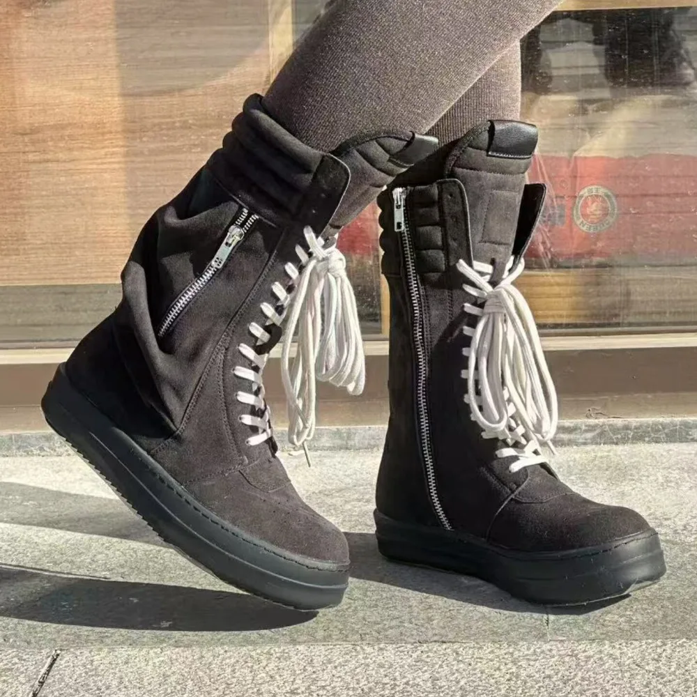 Women's High Top Leather Motorcycle Boots Casual Platform Western Riding Boots Horsehair Luxury Sneakers Lace Up Side Zipper
Women's High Top Leather Motorcycle Boots Casual Platform Western Riding Boots Horsehair Luxury Sneakers Lace Up Side Zipper