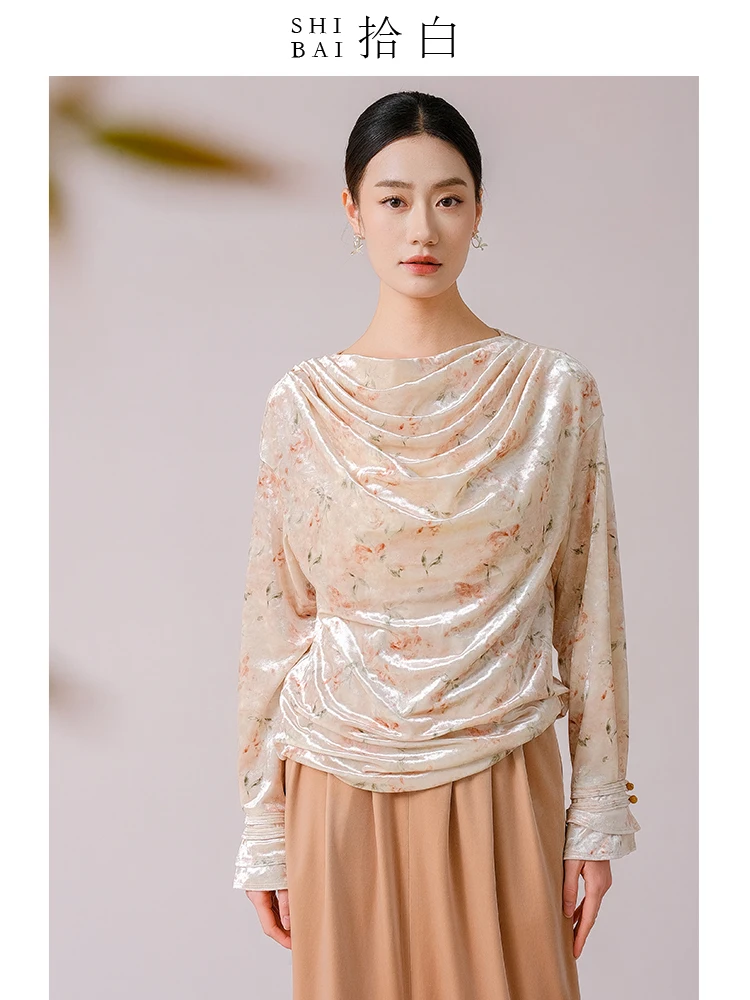 Ele Velvet Embroidered irt New Chinese Sle awl Collar irt Classy Top Original Design by IBAI Spring 2025
Ele Velvet Embroidered irt New Chinese Sle awl Collar irt Classy Top Original Design by IBAI Spring 2025
