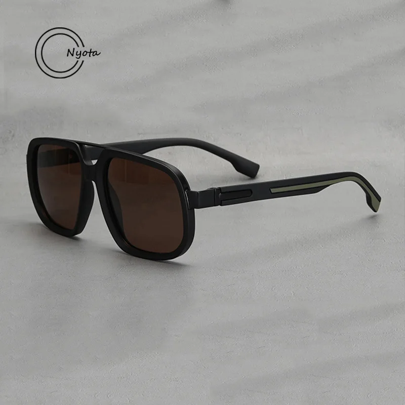 New Personality Retro Sunglasses Men Fashion Designer Casual Classic Eyeglasses UV400 Outdoor Women Trendy SUN GLASSES
New Personality Retro Sunglasses Men Fashion Designer Casual Classic Eyeglasses UV400 Outdoor Women Trendy SUN GLASSES