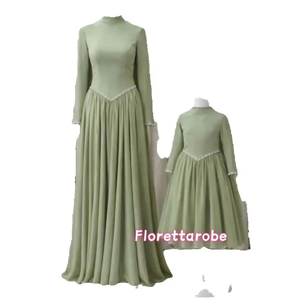 Customized Long Sleeves A-Line Prom Dresses High Neck Pleated Evening Dress Pearls Floor Length Party Gowns
Customized Long Sleeves A-Line Prom Dresses High Neck Pleated Evening Dress Pearls Floor Length Party Gowns
