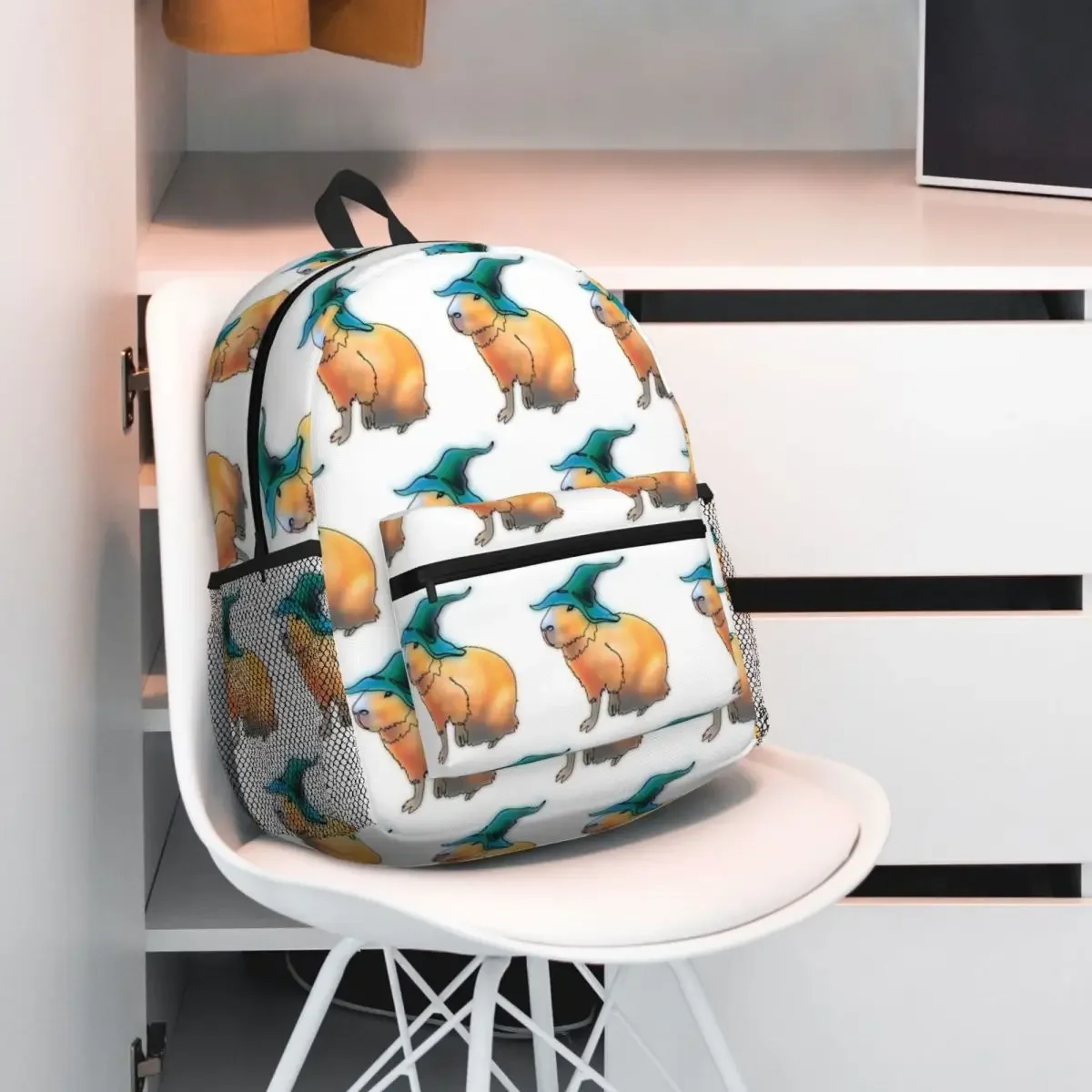 Капибара в шляпе ведьмы, милый рюкзак с акварельными животными на Хэллоуин, рюкзак, школьная сумка, сумки на плечо для мужчин и женщин
Капибара в шляпе ведьмы, милый рюкзак с акварельными животными на Хэллоуин, рюкзак, школьная сумка, сумки на плечо для мужчин и женщин