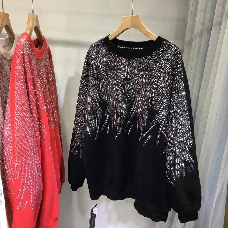 Oversized Rhinestone light luxury wing long-sleeved, fleece and thickened red artistic women's sweatshirt
Oversized Rhinestone light luxury wing long-sleeved, fleece and thickened red artistic women's sweatshirt