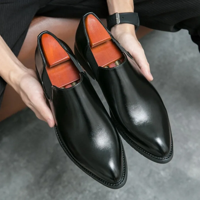 Fashion Men Dress Shoes 2026 Formal Slip-On Loafers Pointed Toe Leather Shoes Breathable Lightweight Office Wedding Party Shoes
Fashion Men Dress Shoes 2026 Formal Slip-On Loafers Pointed Toe Leather Shoes Breathable Lightweight Office Wedding Party Shoes