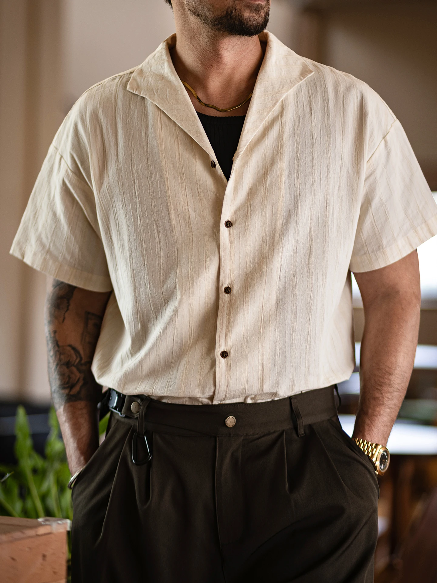 Casual Cuban Collar Short Sleeve Men's Shirt Loose Fit Summer Breathable Cotton Linen Blend Comfortable Vintage Style Shirt
Casual Cuban Collar Short Sleeve Men's Shirt Loose Fit Summer Breathable Cotton Linen Blend Comfortable Vintage Style Shirt