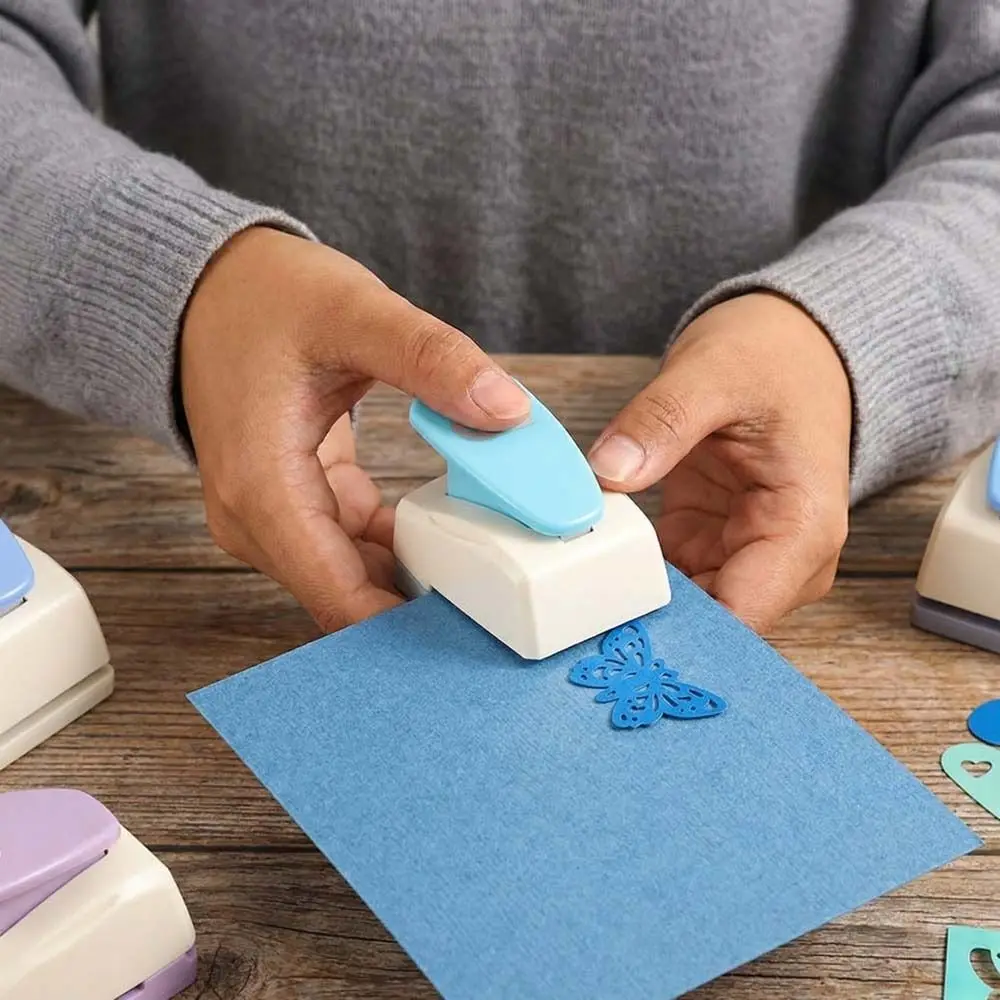 Hole Puncher Butterfly Hole Puncher Punches Maker Cutting Craft Embossing Machine Labor Saving 3.8cm Embossing Punches DIY Craft
Hole Puncher Butterfly Hole Puncher Punches Maker Cutting Craft Embossing Machine Labor Saving 3.8cm Embossing Punches DIY Craft