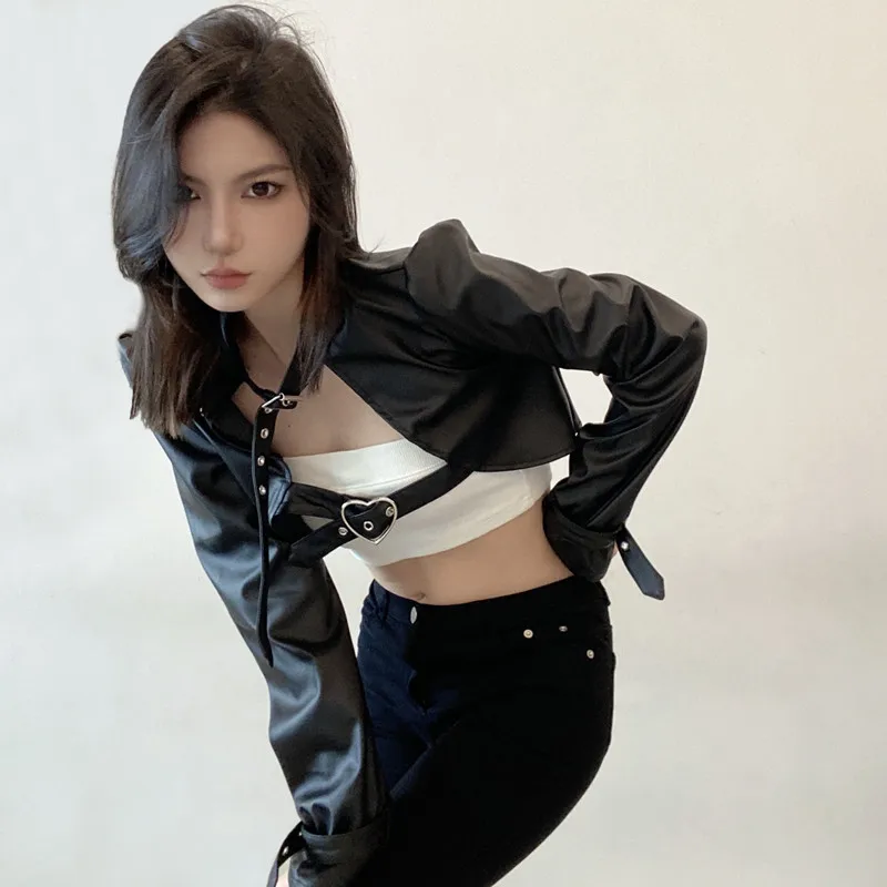 WEEKEEP Cool Black Biker Jacket Women's PU Leather Short Coat Metal Buckle Strap Design Street Style High Waist Type Long Sleeve
WEEKEEP Cool Black Biker Jacket Women's PU Leather Short Coat Metal Buckle Strap Design Street Style High Waist Type Long Sleeve