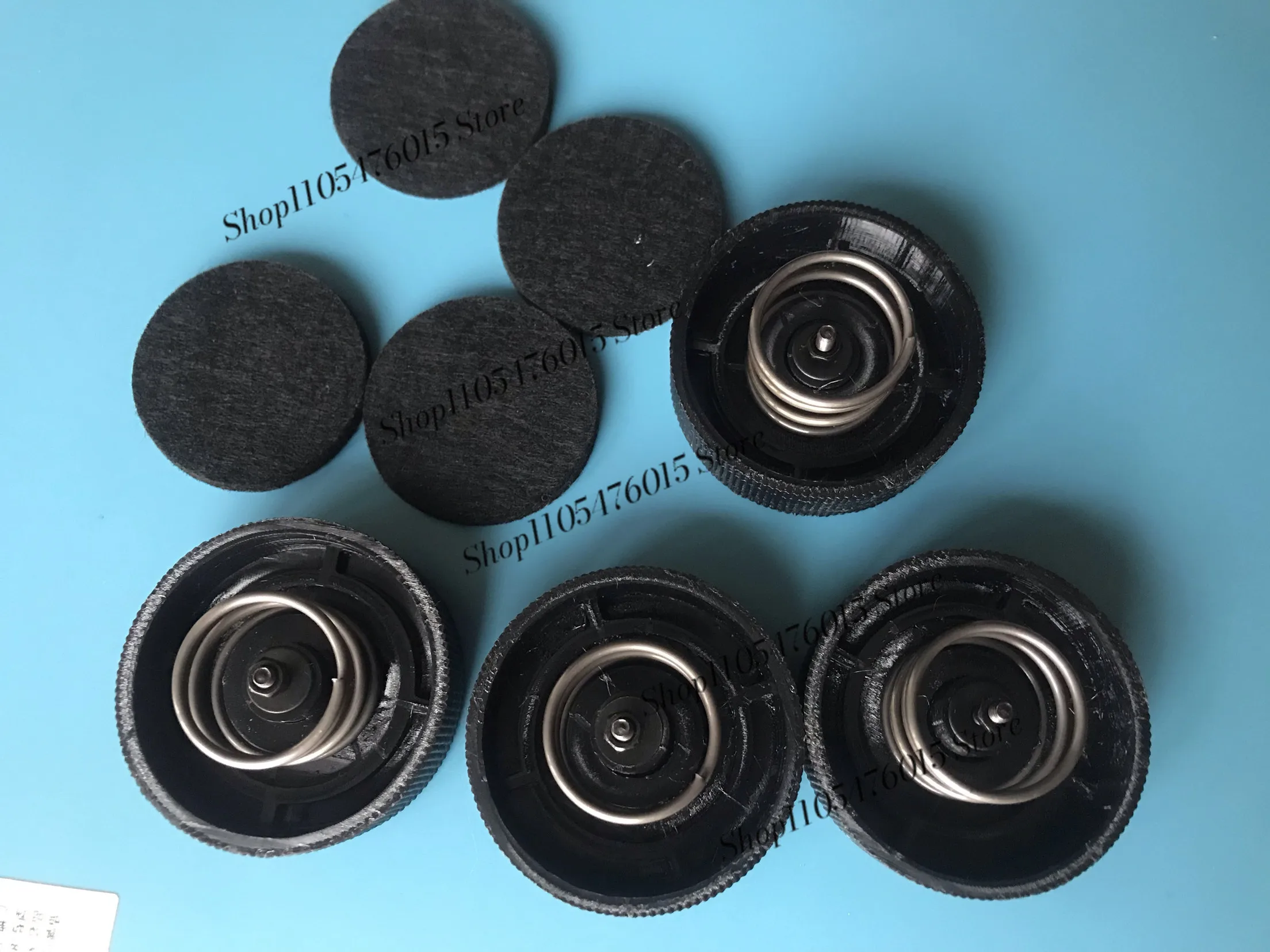 4Pcs Anti-Vibration Turntable Feet for Panasonic Technics SL-1900 Vinyl Record Player Isolation Feet Repair Parts
4Pcs Anti-Vibration Turntable Feet for Panasonic Technics SL-1900 Vinyl Record Player Isolation Feet Repair Parts