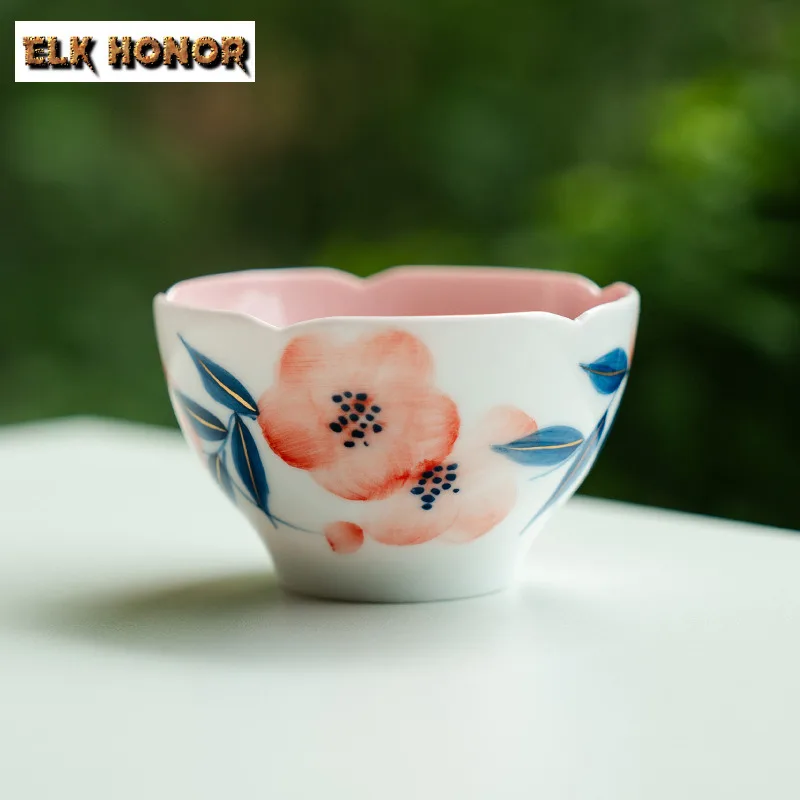 85ml Hand-painted Peach Blossom Teacup Aesthetic Tea Bowl Water Jug Tea-tasting Smelling Cup Jianzhan Master Cups Tea Ceremony
85ml Hand-painted Peach Blossom Teacup Aesthetic Tea Bowl Water Jug Tea-tasting Smelling Cup Jianzhan Master Cups Tea Ceremony
