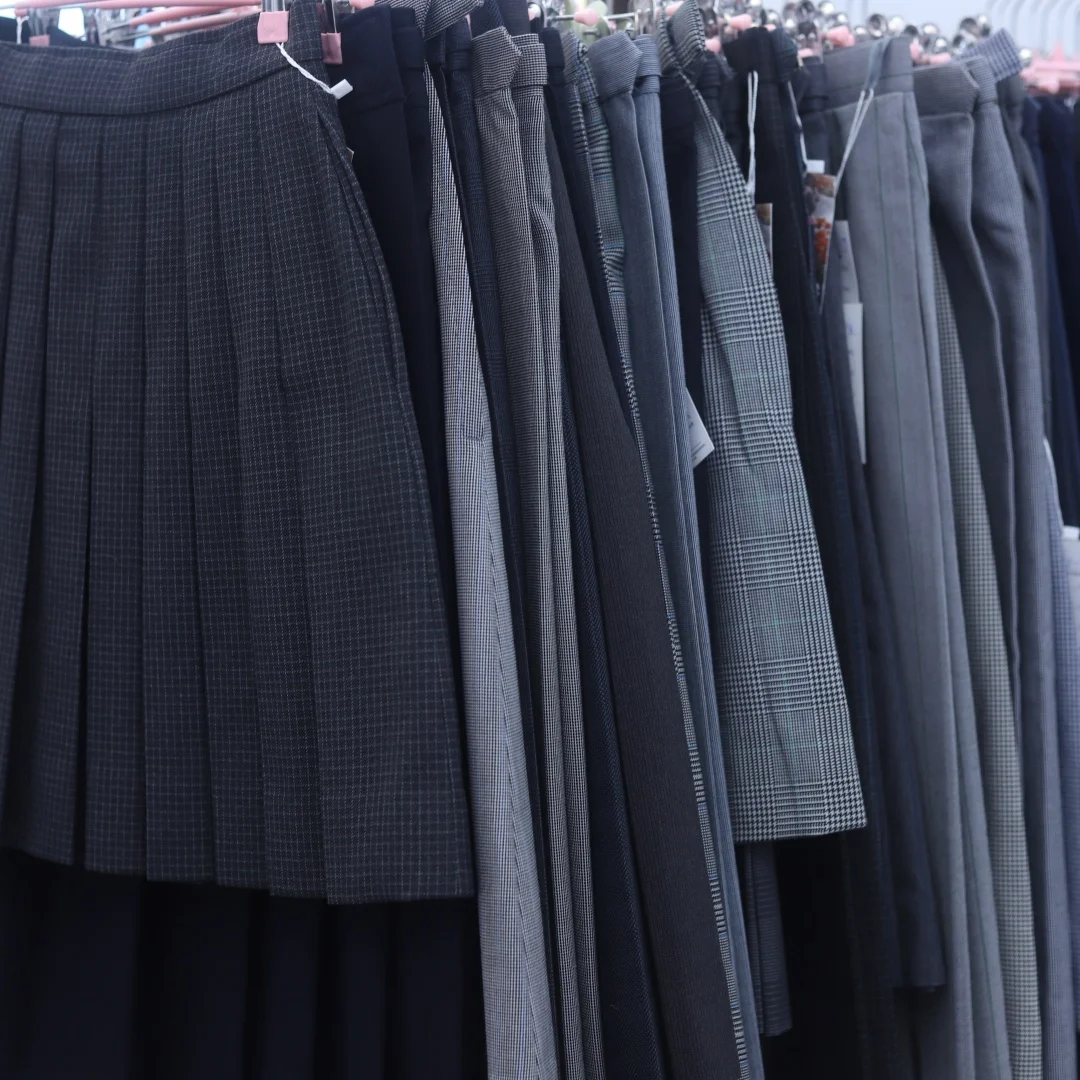 Japanese Style JK Uniform Plaid Box Pleat Skirt Long Skirt Straight Leg Pants Seasonless Student School Uniform Dress Code
Japanese Style JK Uniform Plaid Box Pleat Skirt Long Skirt Straight Leg Pants Seasonless Student School Uniform Dress Code