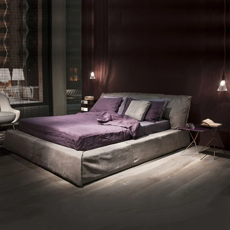 Скандинавский итальянский стиль, минималистичная кожаная кровать, современная минималистичная кожаная кровать в гонконгском стиле, мебель для спальни.
Скандинавский итальянский стиль, минималистичная кожаная кровать, современная минималистичная кожаная кровать в гонконгском стиле, мебель для спальни.