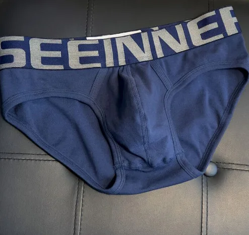 Мужские трусы-брифы с выемкой, хлопковые, с эластичным поясом, молодежные, модные, с низкой посадкой, U-образным выпуклым карманом, удобные, дышащие, спортивные трусы
Мужские трусы-брифы с выемкой, хлопковые, с эластичным поясом, молодежные, модные, с низкой посадкой, U-образным выпуклым карманом, удобные, дышащие, спортивные трусы