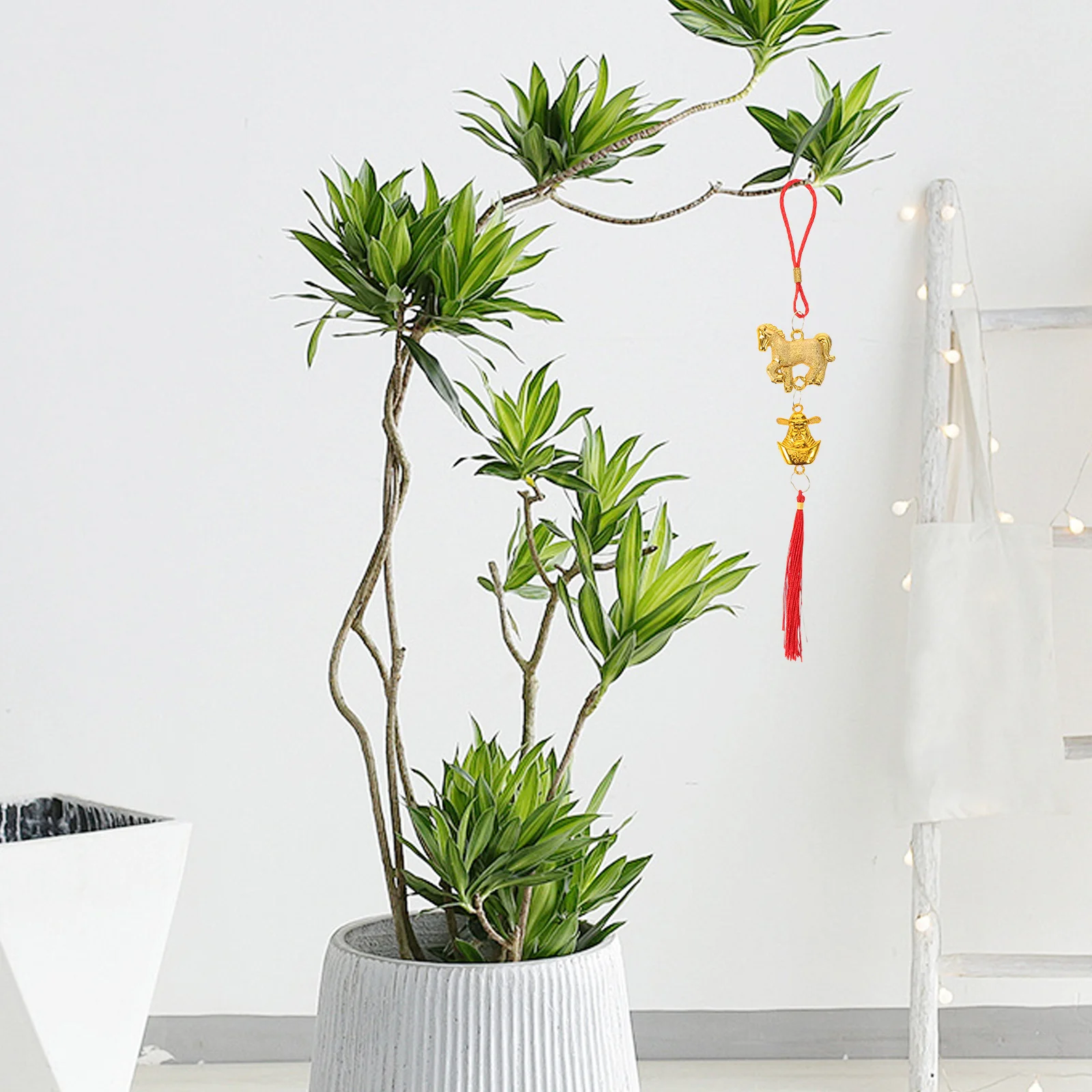 10Pcs Spring Festival Red Lantern Style Ornaments - Chinese Horse Pendant Set for 2026 New Year Decor - Good Luck Tassel Indoor
10Pcs Spring Festival Red Lantern Style Ornaments - Chinese Horse Pendant Set for 2026 New Year Decor - Good Luck Tassel Indoor