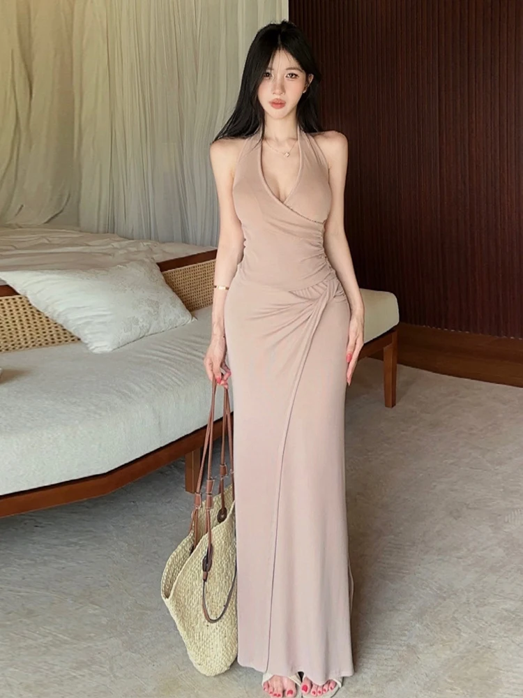 Sexy Cross V-Neck Low Chest Pure Desire Halter Top with Chest Pad Knot Slit Wrap Body Skirt Set Women's Fashion Summer Outfit
Sexy Cross V-Neck Low Chest Pure Desire Halter Top with Chest Pad Knot Slit Wrap Body Skirt Set Women's Fashion Summer Outfit