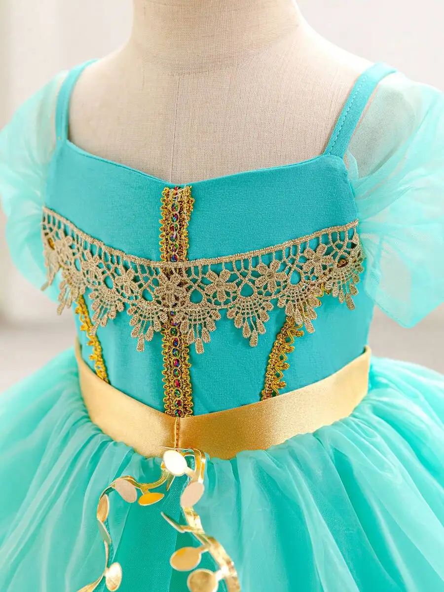 Turquoise Tulle Ball Gown With Gold Lace Embroidery And Sash Formal Evening Dress
Turquoise Tulle Ball Gown With Gold Lace Embroidery And Sash Formal Evening Dress