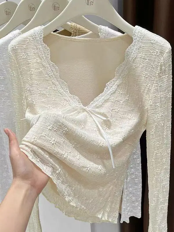 Pure Desire Lace Long Sleeve V-Neck Slim Fit Base Shirt Women's Early Autumn Winter Coat Inner Wear T-Shirt Top High-End Feeling
Pure Desire Lace Long Sleeve V-Neck Slim Fit Base Shirt Women's Early Autumn Winter Coat Inner Wear T-Shirt Top High-End Feeling