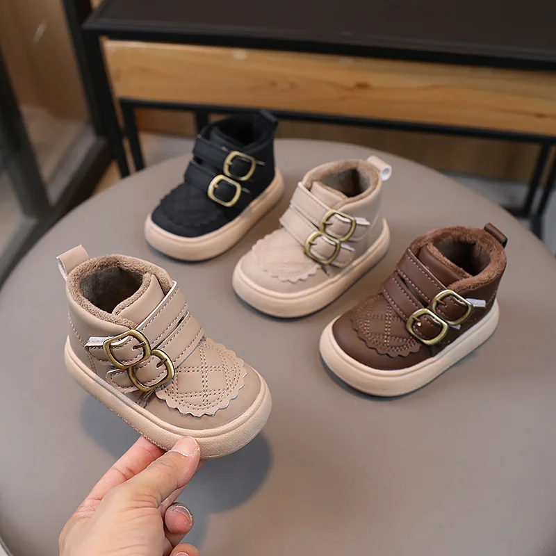Winter Baby Boots Plush Warm Infant Toddler Cotton Shoes Fashion Soft Sole First Walker Outdoors Toddler Boys Girls Ankle Boots
Winter Baby Boots Plush Warm Infant Toddler Cotton Shoes Fashion Soft Sole First Walker Outdoors Toddler Boys Girls Ankle Boots
