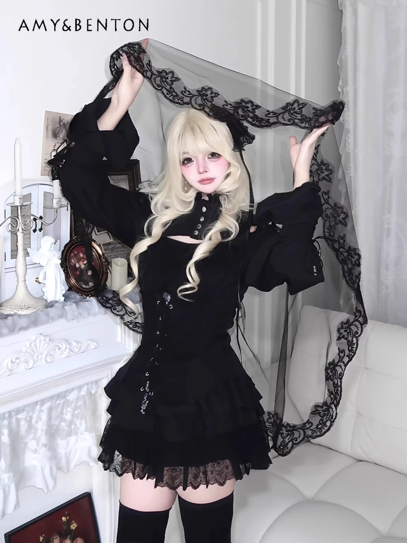 Subculture Gothic Lace Patchwork Stand Collar Tie-up Slim Off-shoulder Long-sleeve Shirt High-waisted Mini Tutu Skirt Y2K Outfit
Subculture Gothic Lace Patchwork Stand Collar Tie-up Slim Off-shoulder Long-sleeve Shirt High-waisted Mini Tutu Skirt Y2K Outfit