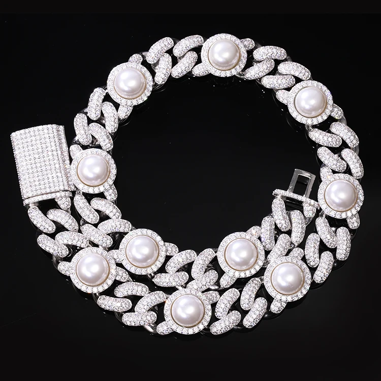 Popular Pearl And Moissanite Cuban Chain 17mm Width 925 Sterling Silver Ice Out Moissanite Cuban Link Chain Hip Hop Necklace
Popular Pearl And Moissanite Cuban Chain 17mm Width 925 Sterling Silver Ice Out Moissanite Cuban Link Chain Hip Hop Necklace