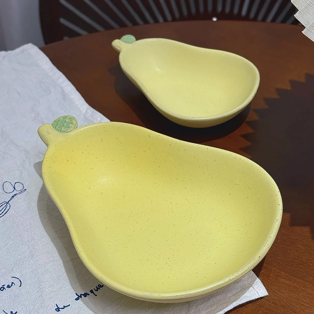 Creative Pear Shape Ceramic Plate Korean Ins Solid Color Porcelain Restaurant Homehold Tableware Fruit Dessert Salad Plates
Creative Pear Shape Ceramic Plate Korean Ins Solid Color Porcelain Restaurant Homehold Tableware Fruit Dessert Salad Plates