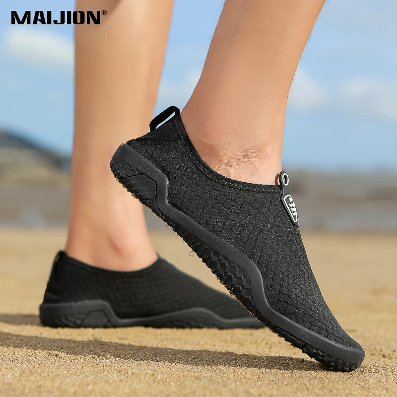Men Women Breathable Aqua Shoes Beach Swimming Water Sport Shoes Comfortable Soft Wading Shoes for Surfing Diving Fitness Yoga
Men Women Breathable Aqua Shoes Beach Swimming Water Sport Shoes Comfortable Soft Wading Shoes for Surfing Diving Fitness Yoga