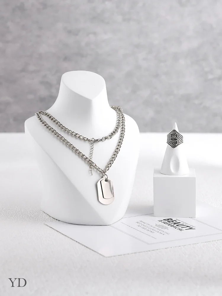 Манекен ожерелье на заказ дисплей ожерелье кожаные подставки из белой смолы оптовая продажа ручной работы на заказ бюст дисплея
Манекен ожерелье на заказ дисплей ожерелье кожаные подставки из белой смолы оптовая продажа ручной работы на заказ бюст дисплея