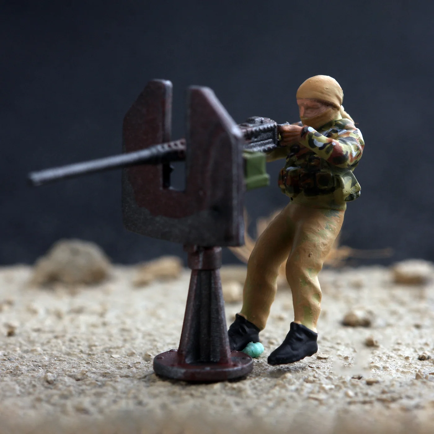 1:72 Scale Resin Mercenary Heavy Machine Gunner 1-person Scene Accessory Model Adult Toys Classics Gifts Souvenir Static Display
1:72 Scale Resin Mercenary Heavy Machine Gunner 1-person Scene Accessory Model Adult Toys Classics Gifts Souvenir Static Display