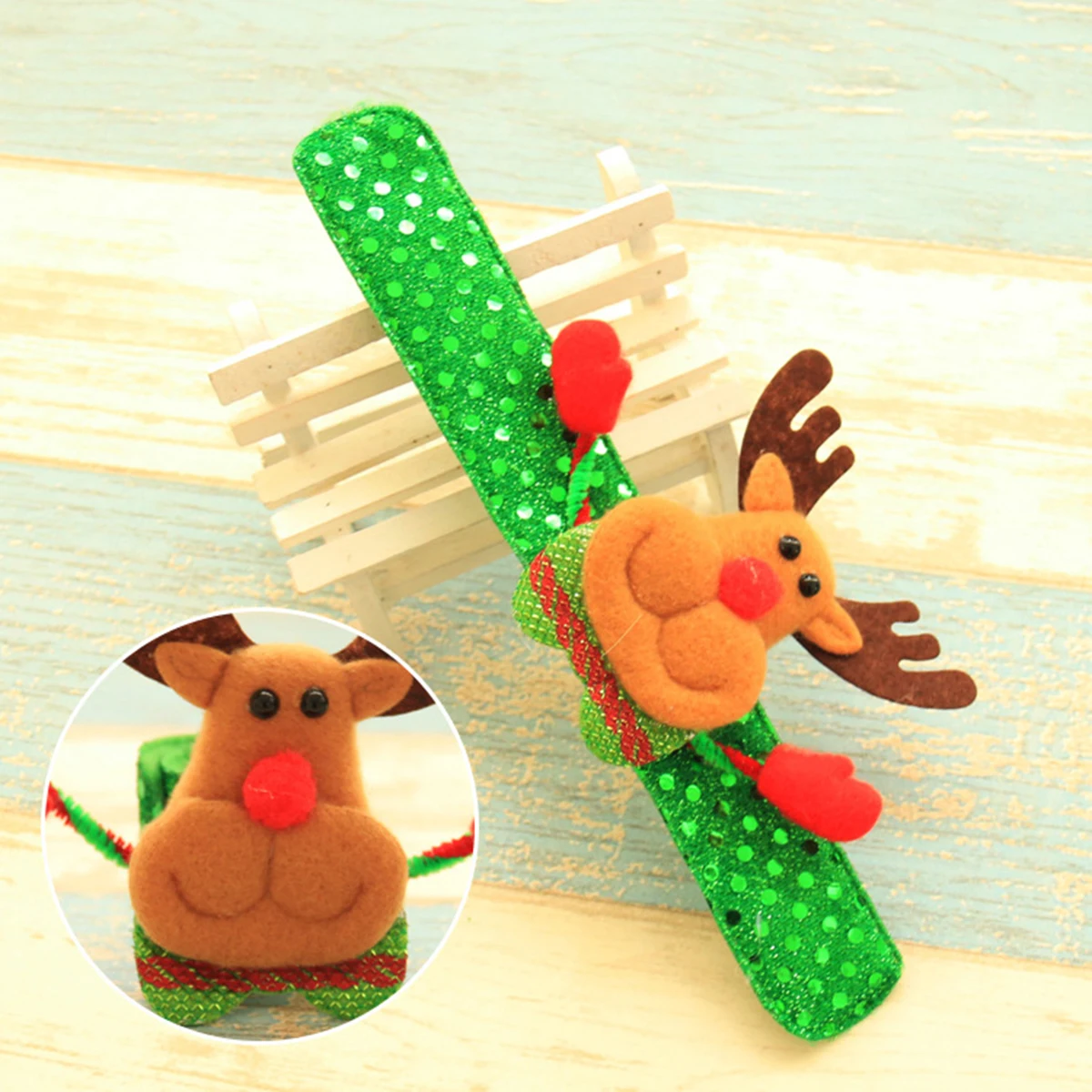Cartoon 3D Elk Deer LED Glow Slap Bracelet Sequins Wristband For Kids Boys Girls Adults Birthday Christmas Party Supplies Favors
Cartoon 3D Elk Deer LED Glow Slap Bracelet Sequins Wristband For Kids Boys Girls Adults Birthday Christmas Party Supplies Favors