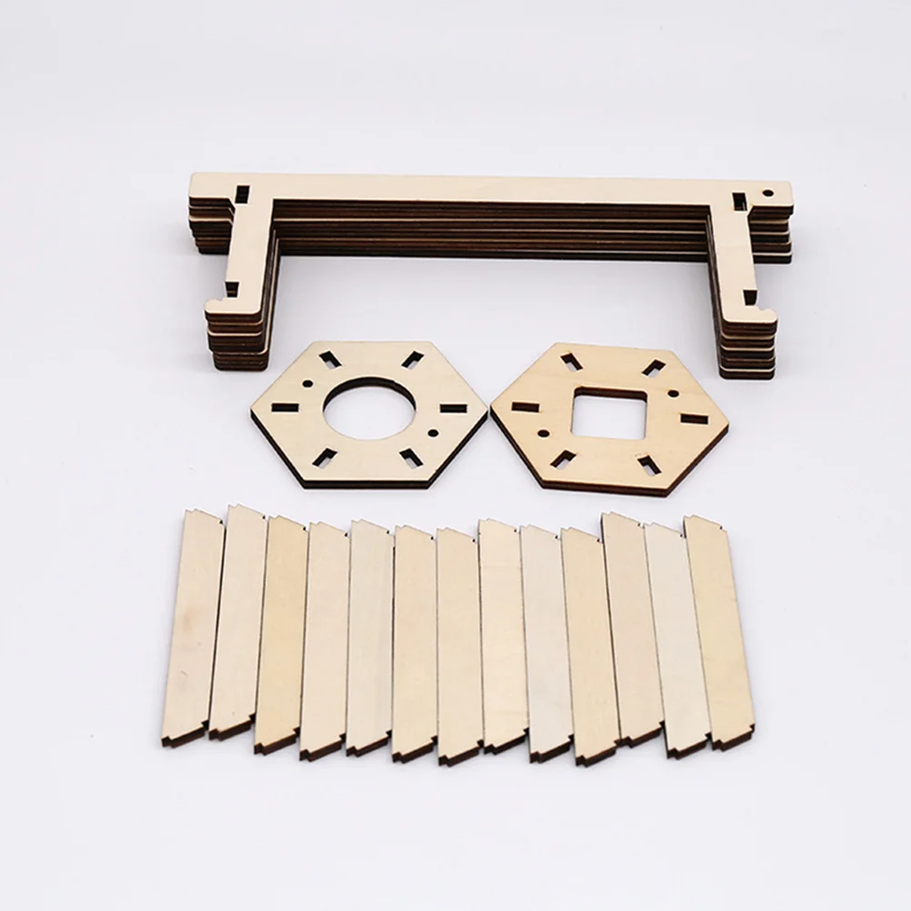 1Pcs Wooden Lantern Frame Hexagon Shape Lantern Bracket Durable DIY Craft Lamp Holder for Indoor Outdoor Use
1Pcs Wooden Lantern Frame Hexagon Shape Lantern Bracket Durable DIY Craft Lamp Holder for Indoor Outdoor Use