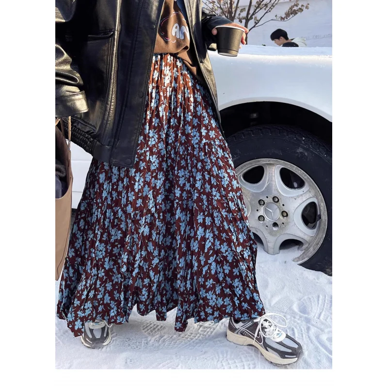 In Stock Skirt Women's Autumn and Winter New Atmosphere Swing Slimming Skirt Pleated A- line Skirt Floral Skirt
In Stock Skirt Women's Autumn and Winter New Atmosphere Swing Slimming Skirt Pleated A- line Skirt Floral Skirt