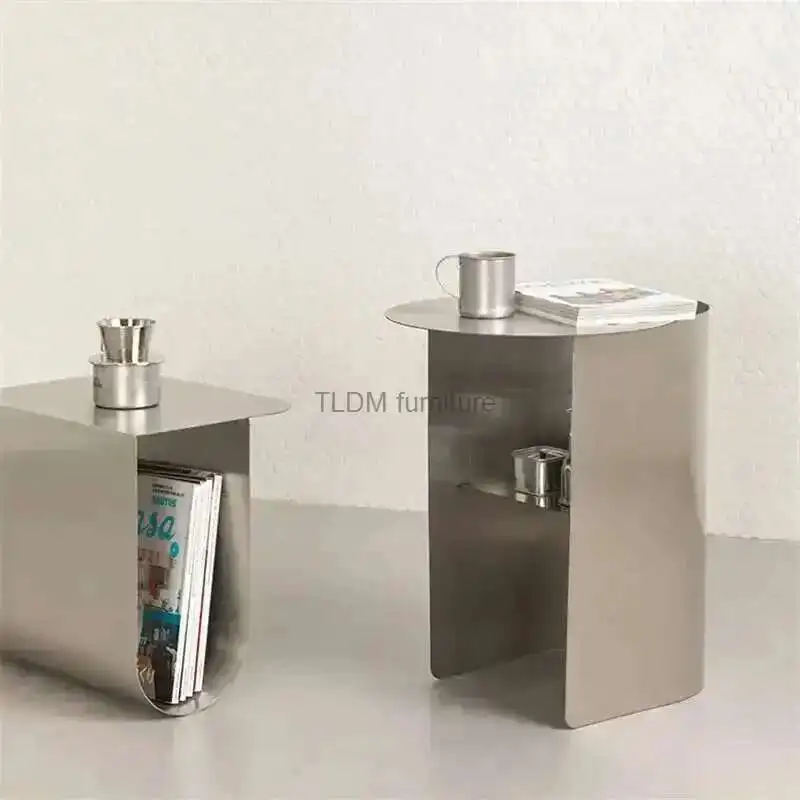 Modern Minimalist Stainless Steel Coffee Tables Nordic Sofa Side Table Light Luxury Bedroom Bedside Table Balcony Storage Table 
Modern Minimalist Stainless Steel Coffee Tables Nordic Sofa Side Table Light Luxury Bedroom Bedside Table Balcony Storage Table