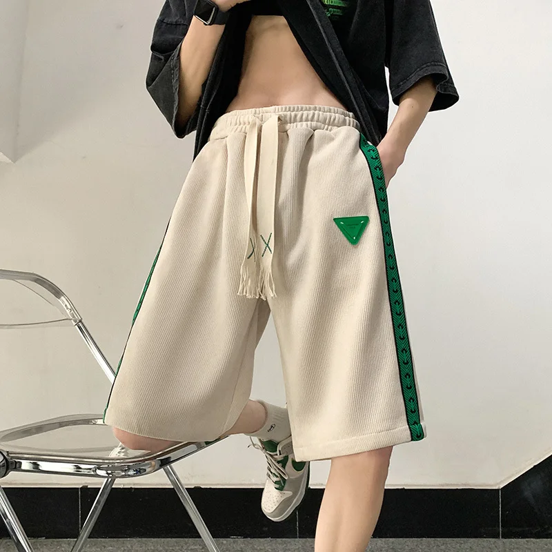 Men's Summer Thin Breathable Cool Feeling Five-Quarter Casual Beach Pants Loose Qui Dry Faionable Loose Fit Beachwear Shorts
Men's Summer Thin Breathable Cool Feeling Five-Quarter Casual Beach Pants Loose Qui Dry Faionable Loose Fit Beachwear Shorts