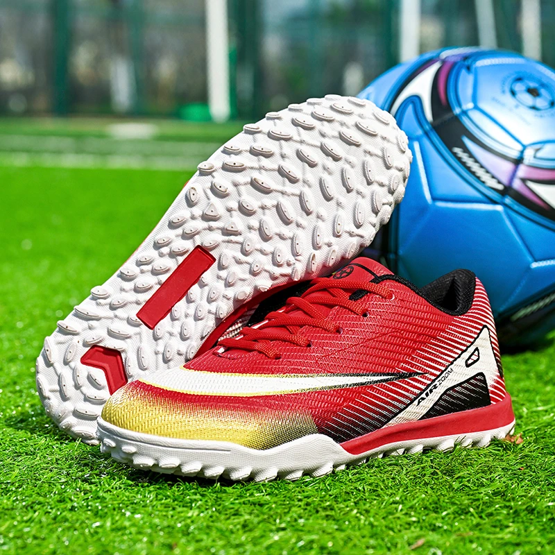 New Teenagers Soccer Shoes Outdoor Turf Football Shoes Boys Lightweight Fast Soccer Sneakers Child Shoes zapatillas de deporte
New Teenagers Soccer Shoes Outdoor Turf Football Shoes Boys Lightweight Fast Soccer Sneakers Child Shoes zapatillas de deporte