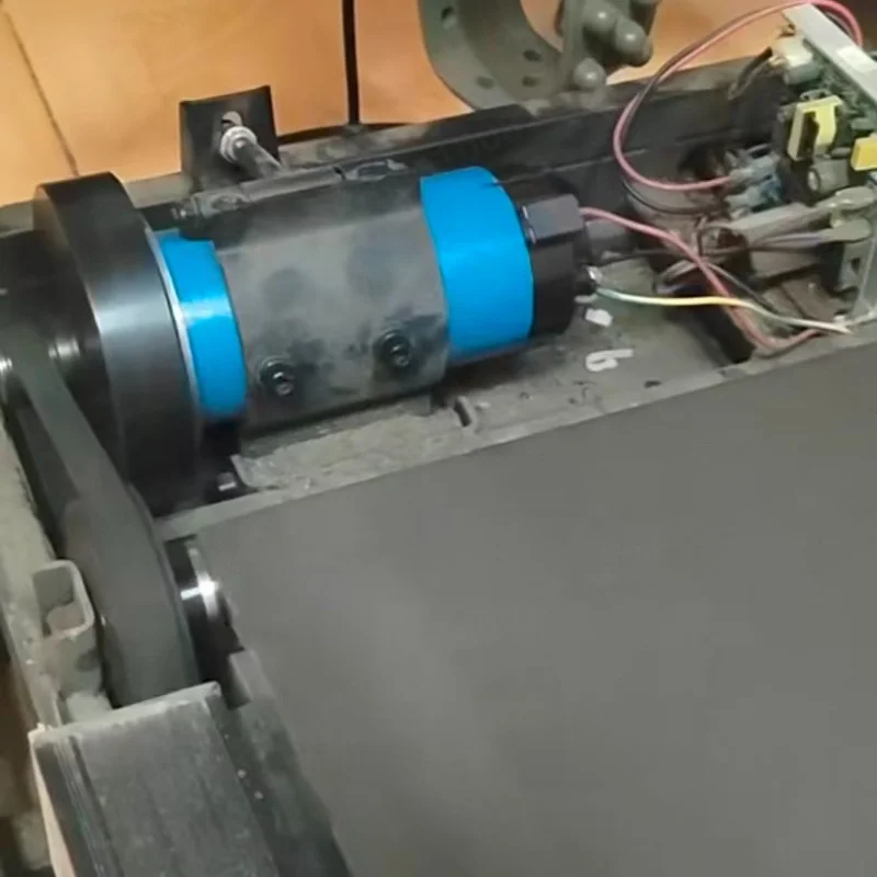 180V 3HP DC Treadmill Motor Permanent Magnet Motor with Mounting Bracket for Treadmill Replacement Parts
180V 3HP DC Treadmill Motor Permanent Magnet Motor with Mounting Bracket for Treadmill Replacement Parts