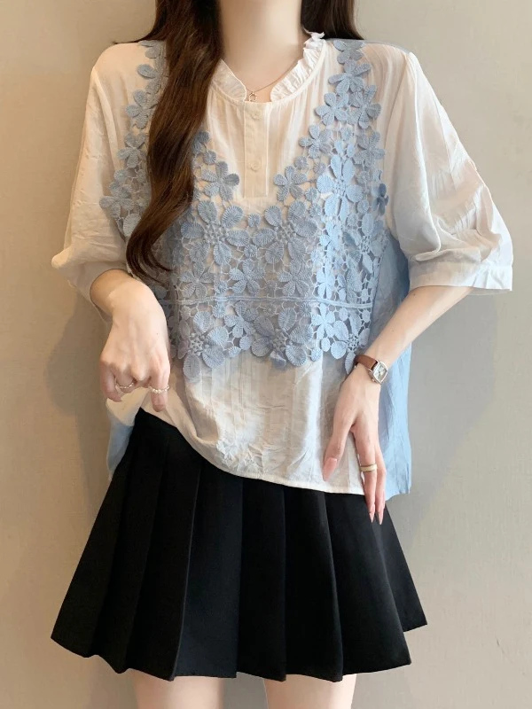 Light Blue Crochet Hollow out Women's Shirt Shoulder Length Korean Style Commute Fashion Loose Fit Short Sleeve Top
Light Blue Crochet Hollow out Women's Shirt Shoulder Length Korean Style Commute Fashion Loose Fit Short Sleeve Top