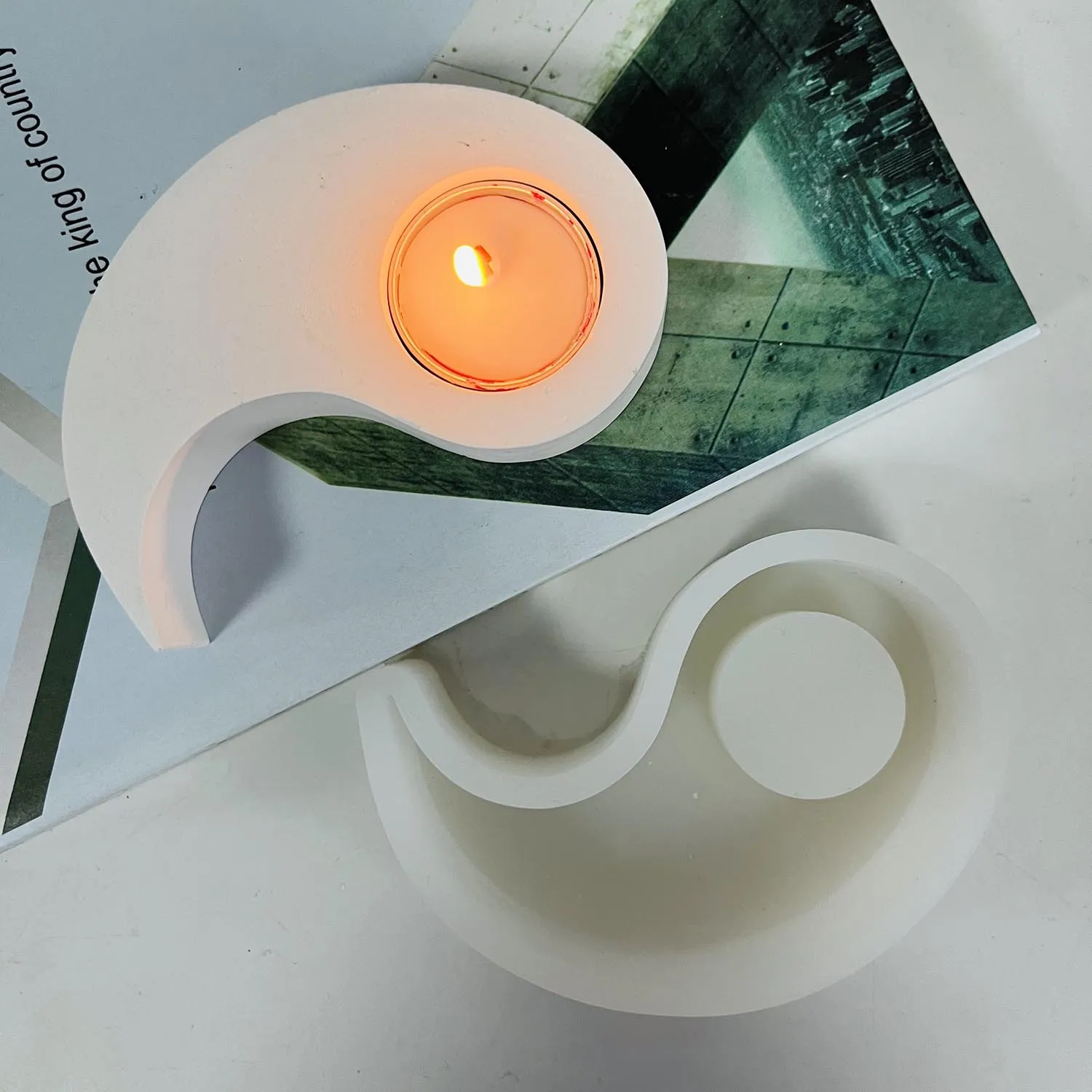 Yin Yang Candle Silicone Mold Tai Chi Handmade Aromatherapy Candle Mold Plaster Jewelry Resin Craft Mold Candle Making Supplies
Yin Yang Candle Silicone Mold Tai Chi Handmade Aromatherapy Candle Mold Plaster Jewelry Resin Craft Mold Candle Making Supplies