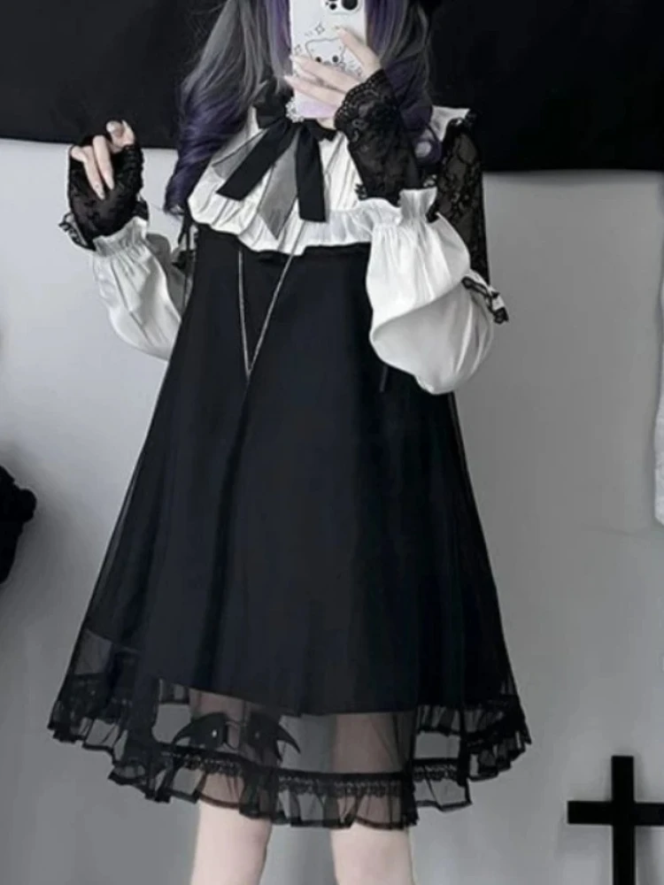 2025 Japanese Vintage Women Sweet Gothic Style Lolita Bow Dress Patchwork Lace Princess Y2k Aesthetic Party Mini Dresses New
2025 Japanese Vintage Women Sweet Gothic Style Lolita Bow Dress Patchwork Lace Princess Y2k Aesthetic Party Mini Dresses New