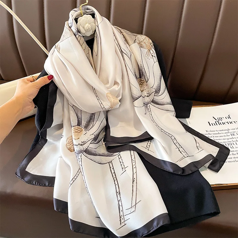 New Print 2024 Scarf Spring/Summer Outwear Sun Protection Scarf Beach Scarf Thin Style Versatile for Women
New Print 2024 Scarf Spring/Summer Outwear Sun Protection Scarf Beach Scarf Thin Style Versatile for Women