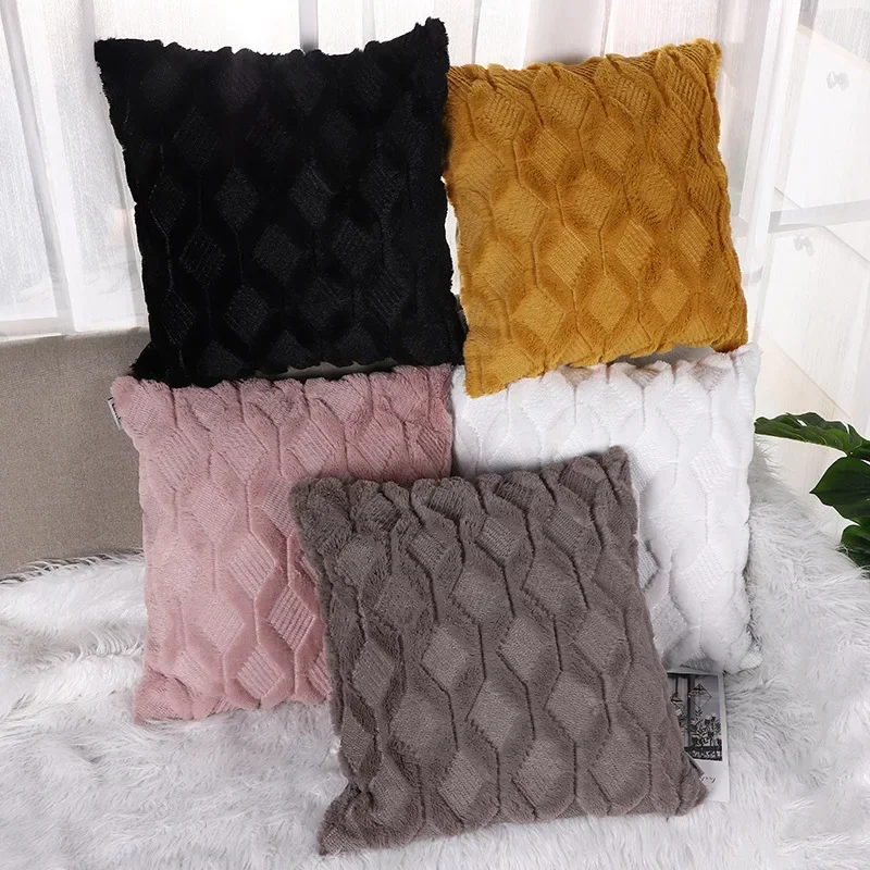 Pillow Cover Imitating Rabbit Fur, Sewn with Diamond Pattern Plush, Nordic Modern Minimalist Sofa Pillowcase 45cm
Pillow Cover Imitating Rabbit Fur, Sewn with Diamond Pattern Plush, Nordic Modern Minimalist Sofa Pillowcase 45cm