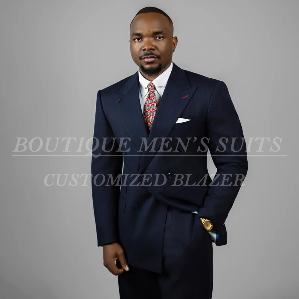 Темно-синие мужские костюмы, роскошные деловые костюмы обычной длины, двубортный пиковый лацкан, комплект из двух предметов, куртка, брюки, полный комплект на заказ, блейзер
Темно-синие мужские костюмы, роскошные деловые костюмы обычной длины, двубортный пиковый лацкан, комплект из двух предметов, куртка, брюки, полный комплект на заказ, блейзер