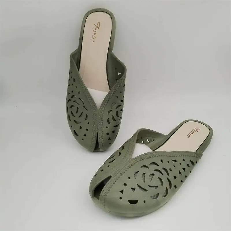 2026 Women Closed Toe Home Slippers Summer Daily Soft Rubber Sole Comfortable Large Size Indoor Slides for Mothers
2026 Women Closed Toe Home Slippers Summer Daily Soft Rubber Sole Comfortable Large Size Indoor Slides for Mothers