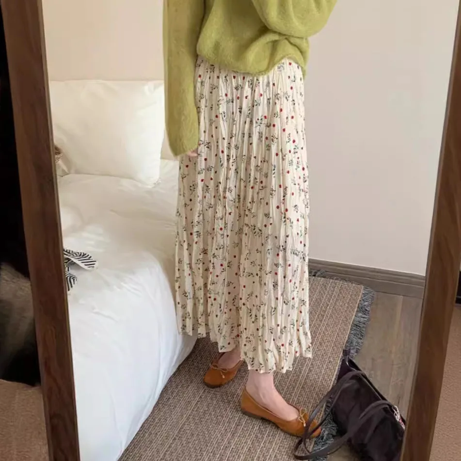 2026 New Pleated Small Floral Versatile A Character Medium and Long Skirt Children's Summer
2026 New Pleated Small Floral Versatile A Character Medium and Long Skirt Children's Summer