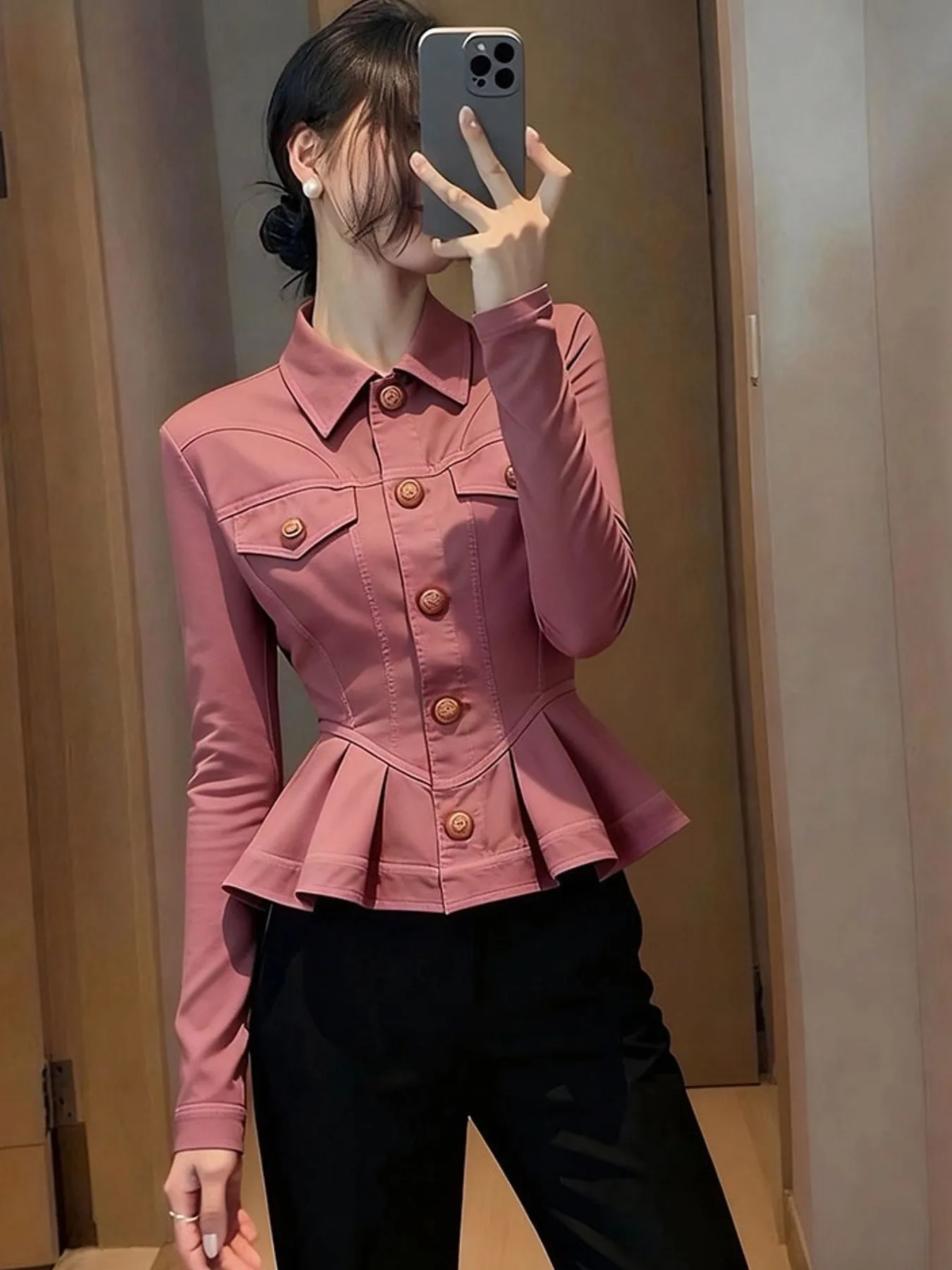 Raspberry Pink Short Waist-Cinching Jacket Women's Fashionable Elegant Unique Autumn Winter Outerwear High Waist Trousers
Raspberry Pink Short Waist-Cinching Jacket Women's Fashionable Elegant Unique Autumn Winter Outerwear High Waist Trousers