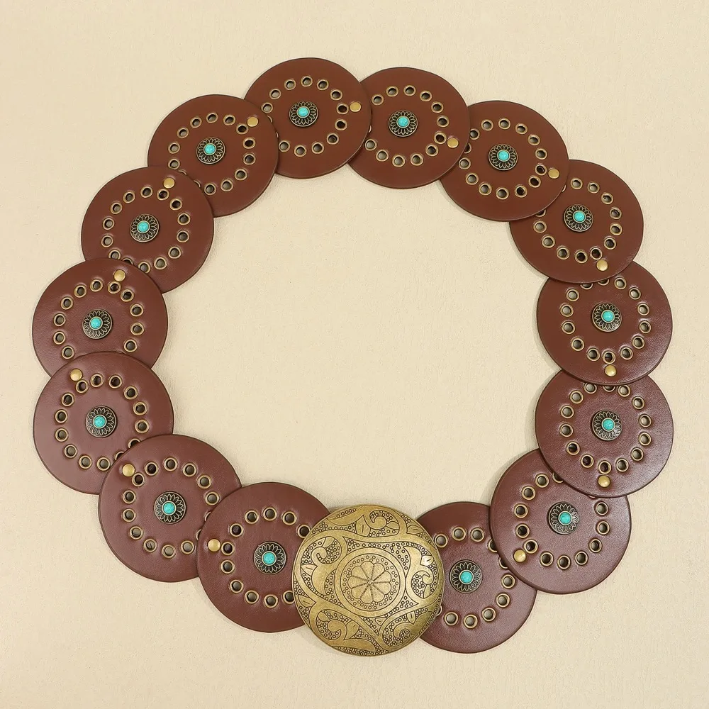 Exaggerated Wide Boho Disc Belt Adjustable Rivet Carved Buckle Waist Belt Retro Alloy Western Leather Waistband Spicy Girl
Exaggerated Wide Boho Disc Belt Adjustable Rivet Carved Buckle Waist Belt Retro Alloy Western Leather Waistband Spicy Girl