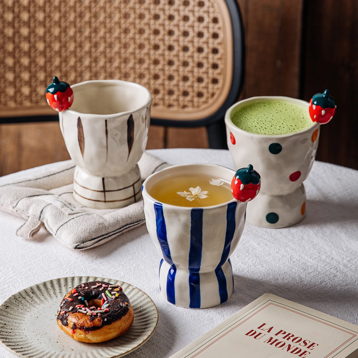 Creative Ceramic Coffee Latte Mugs Household Daily Breakfast Milk Oatmeal Cup Ins Style Cute Yogurt Office Water Cup Coffee Mugs
Creative Ceramic Coffee Latte Mugs Household Daily Breakfast Milk Oatmeal Cup Ins Style Cute Yogurt Office Water Cup Coffee Mugs