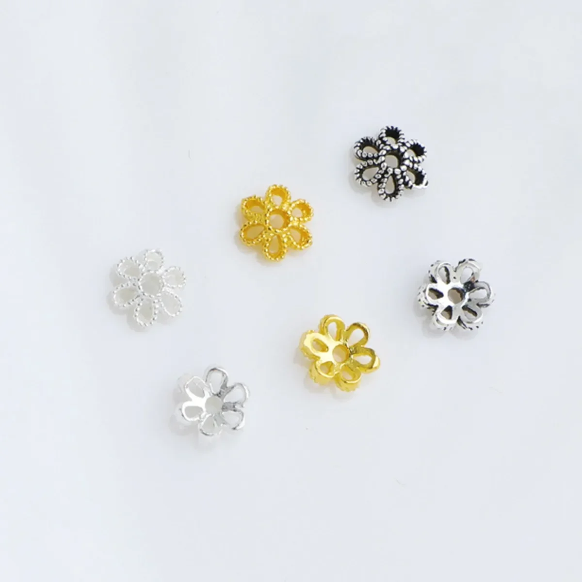 10 pcs 925 Sterling Silver Gold Plated Openwork Flower Bead Caps Spacer Beads End Beads
10 pcs 925 Sterling Silver Gold Plated Openwork Flower Bead Caps Spacer Beads End Beads