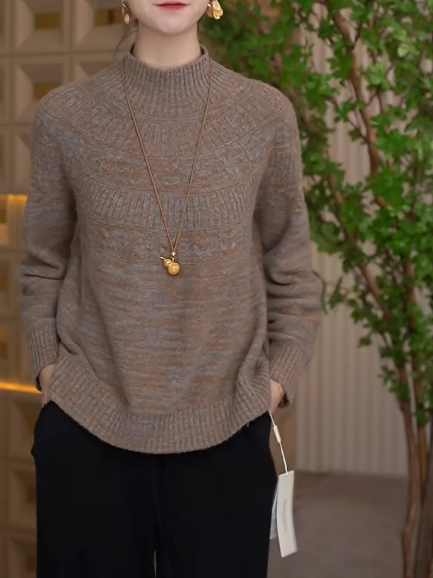 Loose Fit Knitwear Women's Base Layer f High Collar Vintage Sle Autumn Winter New Arrival plus Size Slimming Versatile S...
Loose Fit Knitwear Women's Base Layer f High Collar Vintage Sle Autumn Winter New Arrival plus Size Slimming Versatile S...
