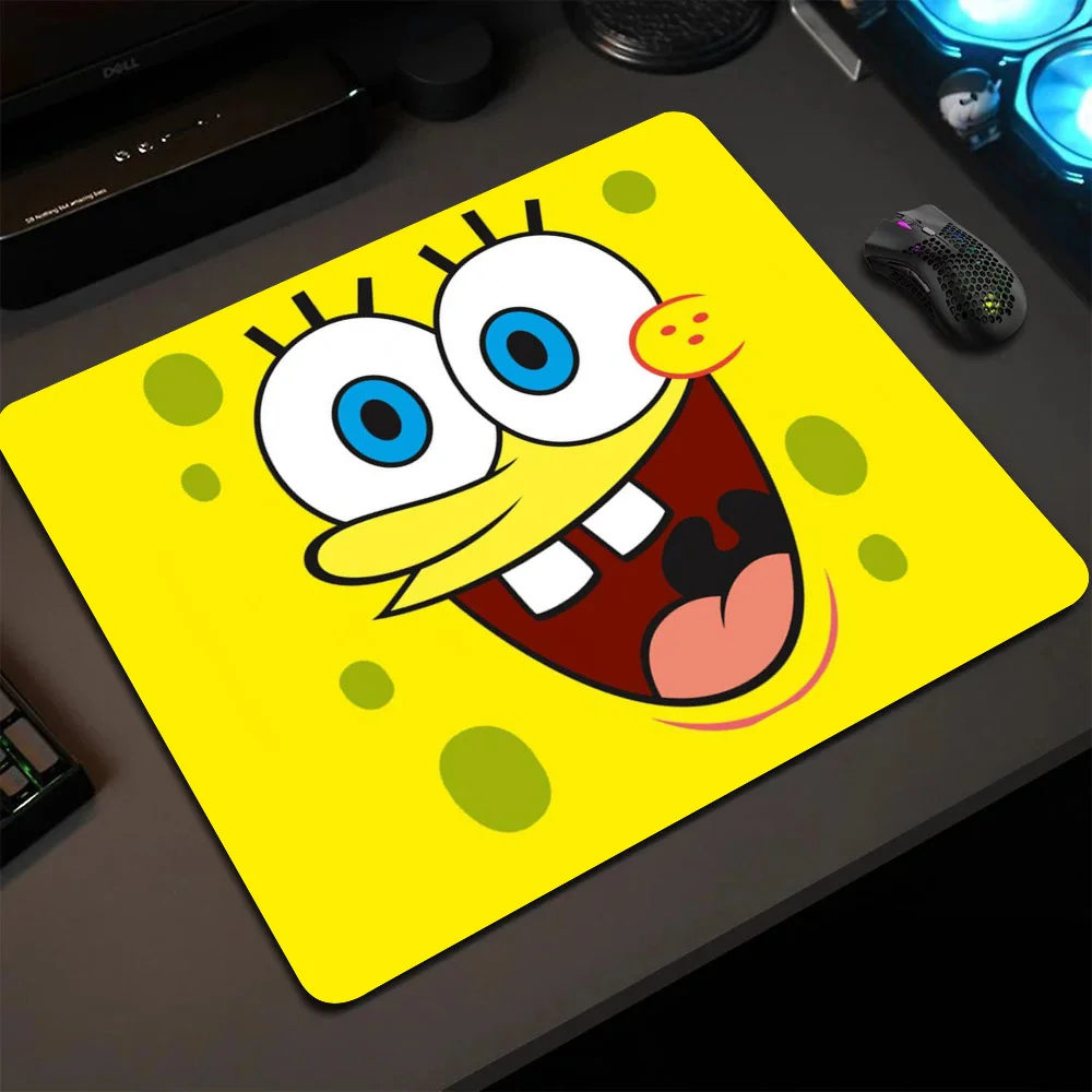 Cartoon S-spongebob Cute SquarePants Mousepad Small LockEdge Mouse Pad For Gamers Computer Desk Pad Rectangular Anti-slip Rubber
Cartoon S-spongebob Cute SquarePants Mousepad Small LockEdge Mouse Pad For Gamers Computer Desk Pad Rectangular Anti-slip Rubber