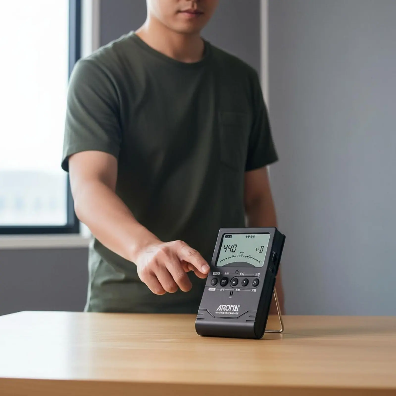 Electronic Metronome Multi-Instrument Use Digital Metronome Digital Rhythm Meter Compact Beat Keeper Lightweight for Beginners
Electronic Metronome Multi-Instrument Use Digital Metronome Digital Rhythm Meter Compact Beat Keeper Lightweight for Beginners
