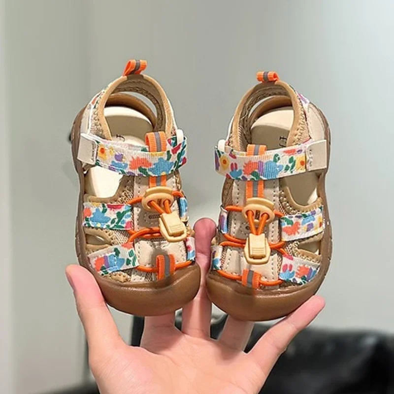 Children's Casual Sports Sandals Closed-toe Anti-collision Baby Walking Shoes Summer Anti Slip Floral Girls' Princess Sandals
Children's Casual Sports Sandals Closed-toe Anti-collision Baby Walking Shoes Summer Anti Slip Floral Girls' Princess Sandals