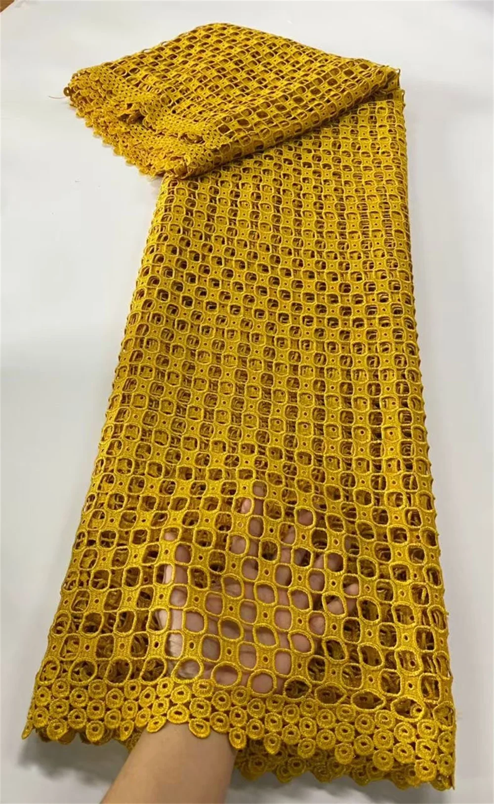 African Nigerian Embroidery Lace Fabric,Cotton,For Sewing,Fabrics,By The Meter,Cloth,Water Soluble,Party Dresses,Tulle,5 Yards
African Nigerian Embroidery Lace Fabric,Cotton,For Sewing,Fabrics,By The Meter,Cloth,Water Soluble,Party Dresses,Tulle,5 Yards
